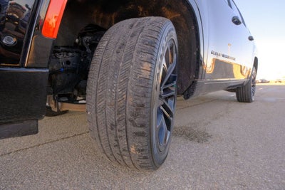 2023 Jeep Grand Wagoneer L Series III Obsidian
