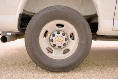 2025 Chevrolet Express Cargo 2500 WT