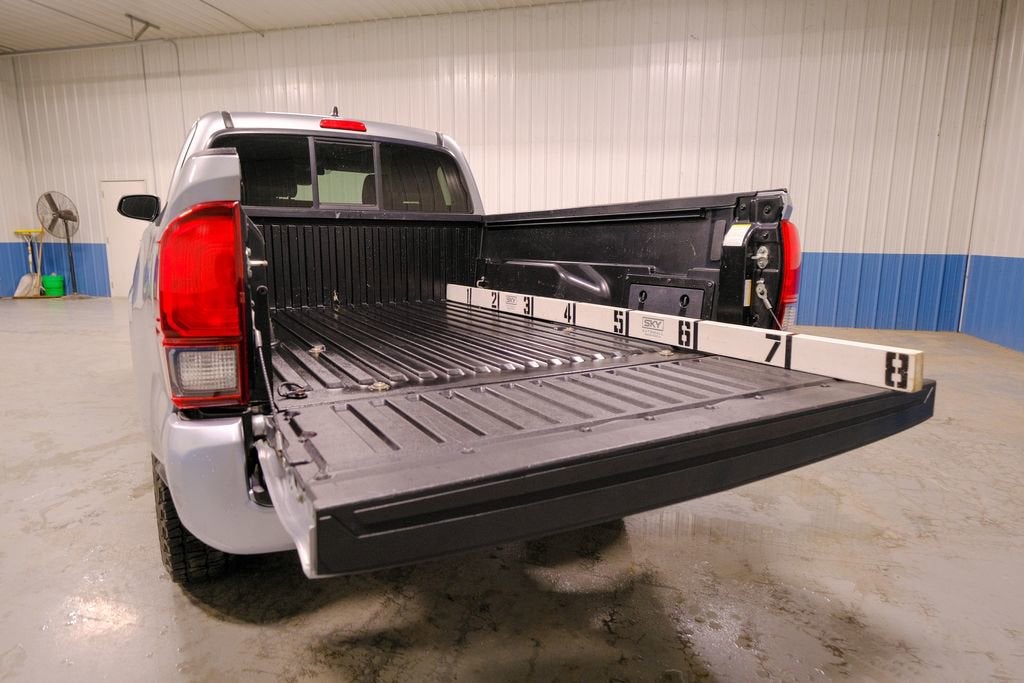 2022 Toyota Tacoma 2WD SR