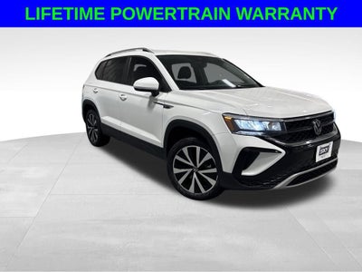 2023 Volkswagen Taos SE