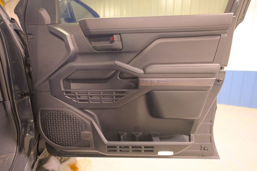 2025 Toyota 4Runner Hybrid TRD Off Road