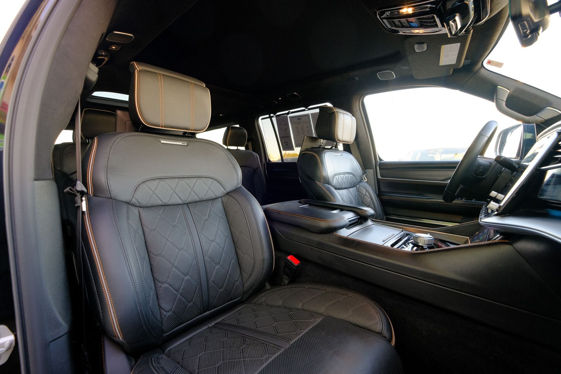 2023 Jeep Grand Wagoneer L Series III Obsidian 4x4