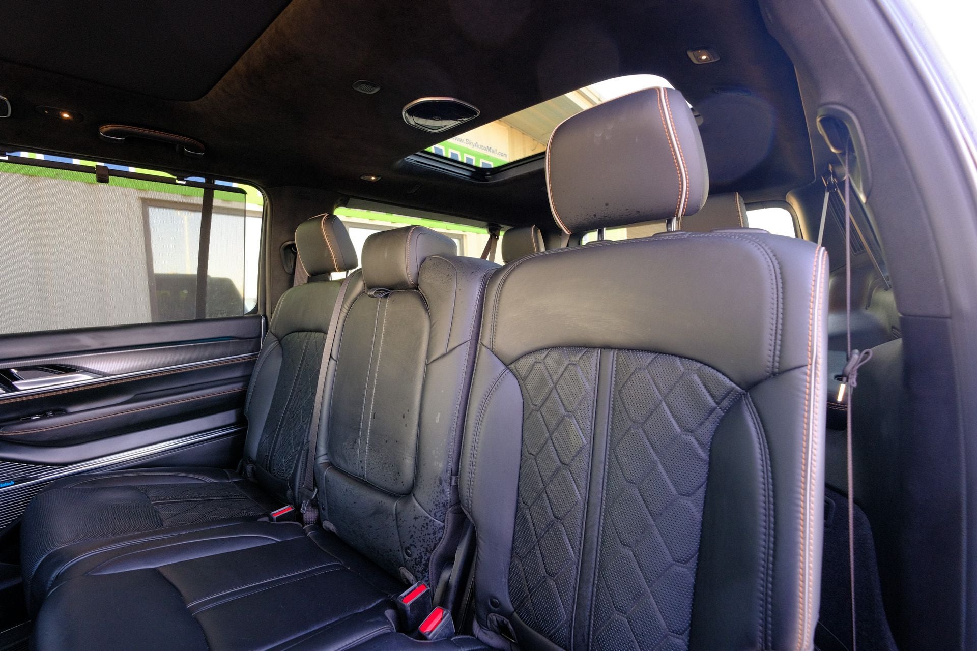 2023 Jeep Grand Wagoneer L Series III Obsidian 4x4