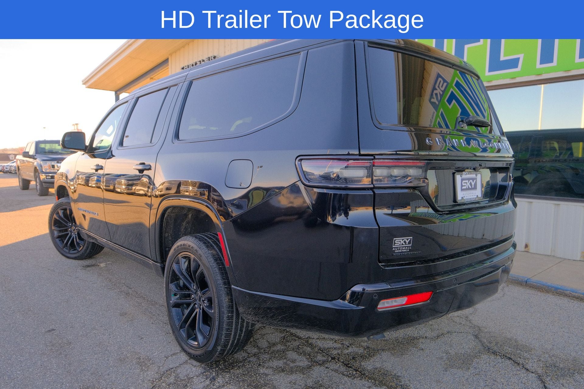 2023 Jeep Grand Wagoneer L Series III Obsidian 4x4