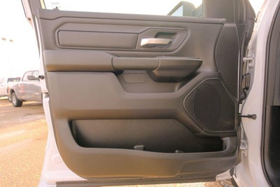 2025 RAM 1500 Tradesman Crew Cab 4x4 5'7' Box