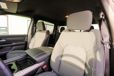 2025 RAM 1500 Tradesman Crew Cab 4x4 5'7' Box