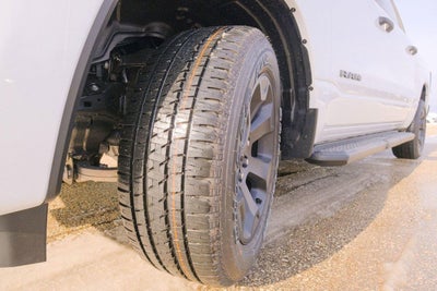 2025 RAM 1500 Tradesman Crew Cab 4x4 5'7' Box