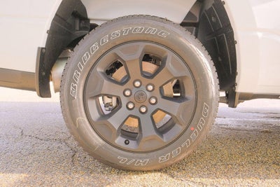 2025 RAM 1500 Tradesman Crew Cab 4x4 5'7' Box