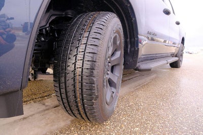 2025 RAM 1500 Tradesman Crew Cab 4x4 5'7' Box