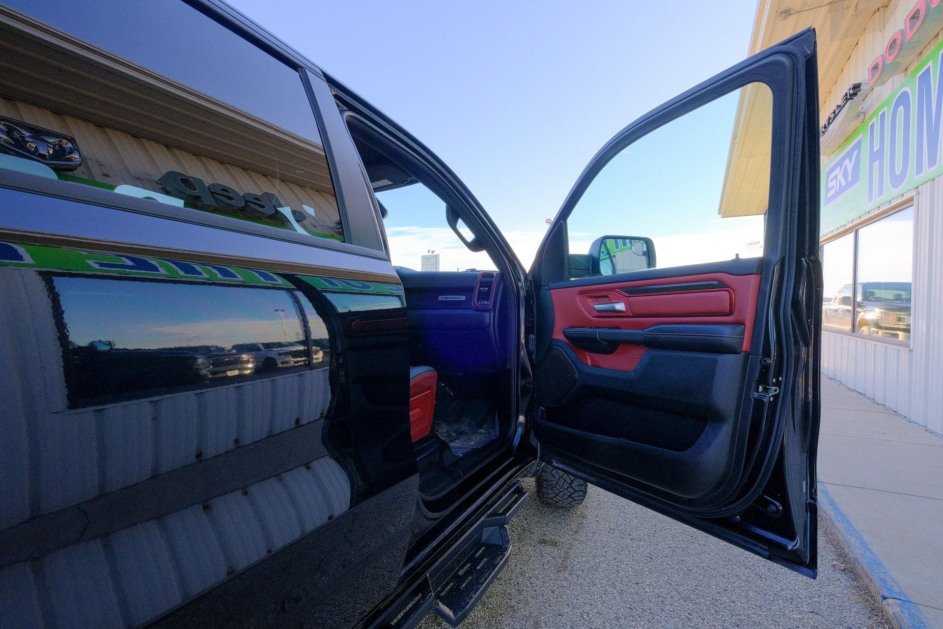 2021 RAM 1500 Rebel Crew Cab 4x4 5'7' Box