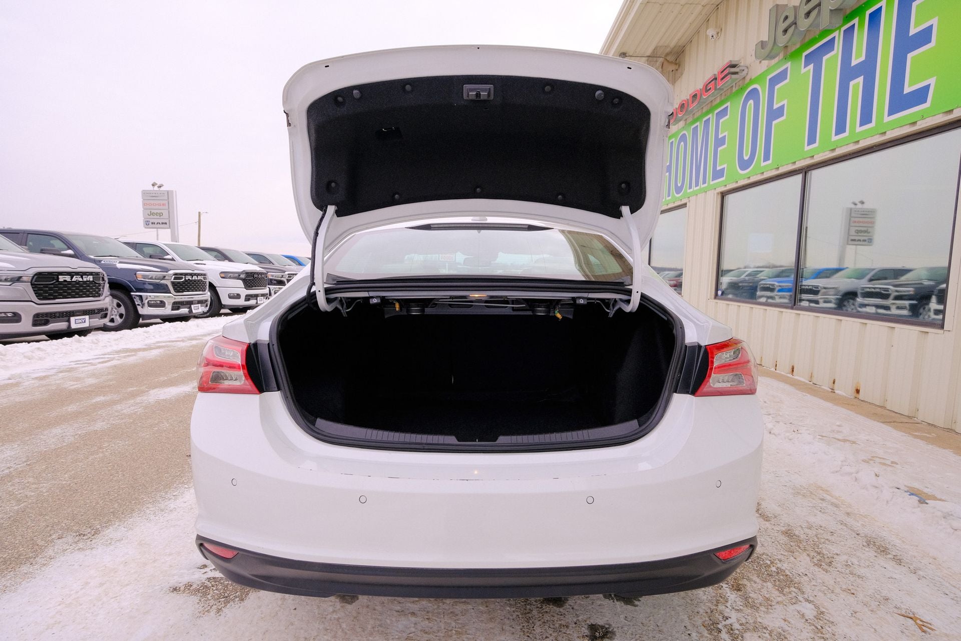 2024 Chevrolet Malibu FWD 2LT