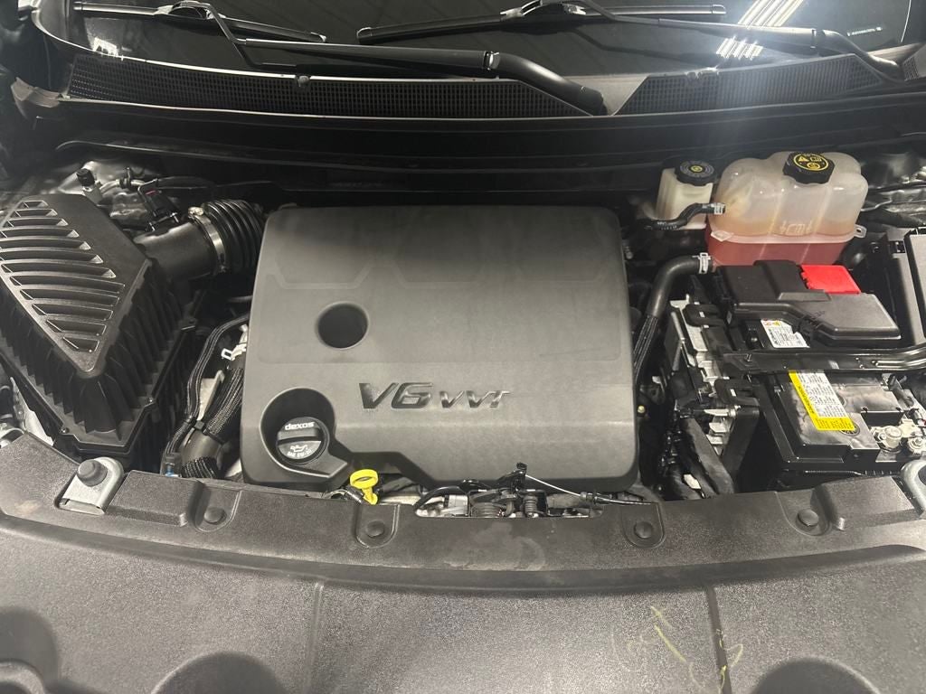 2023 Chevrolet Traverse FWD LT Cloth