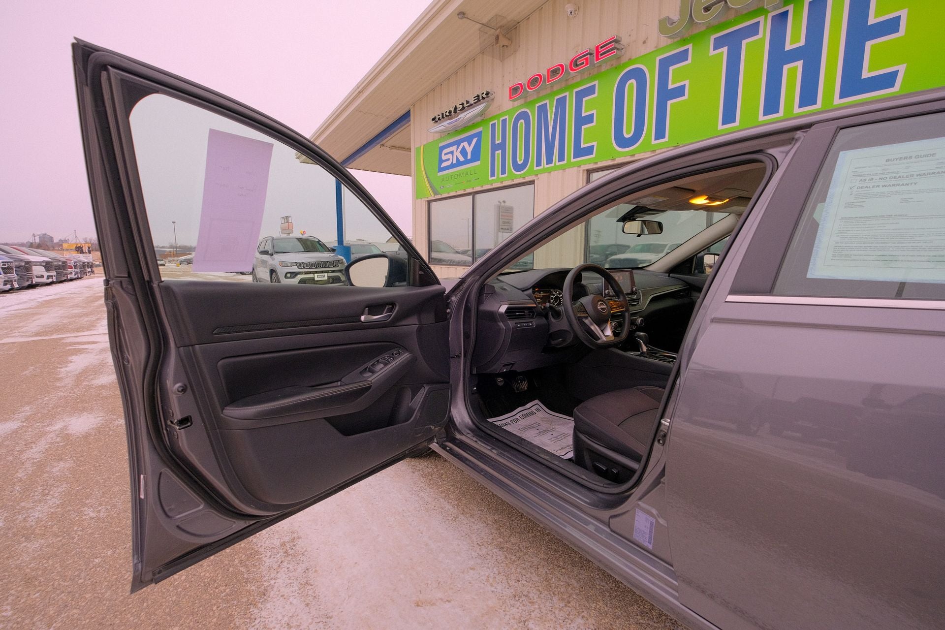 2024 Nissan Altima SV FWD