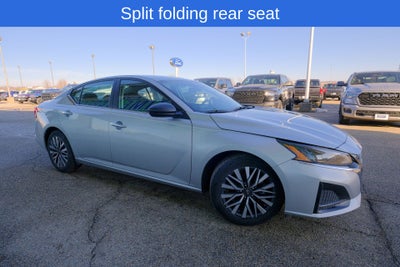 2024 Nissan Altima SV FWD