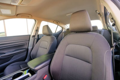 2024 Nissan Altima SV FWD