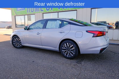 2024 Nissan Altima SV FWD