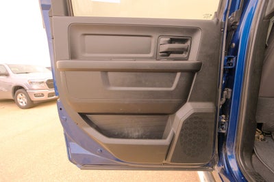 2024 RAM 3500 Tradesman Crew Cab 4x4 6'4' Box