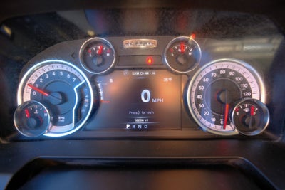 2023 RAM 1500 Classic SLT Crew Cab 4x4 5'7' Box