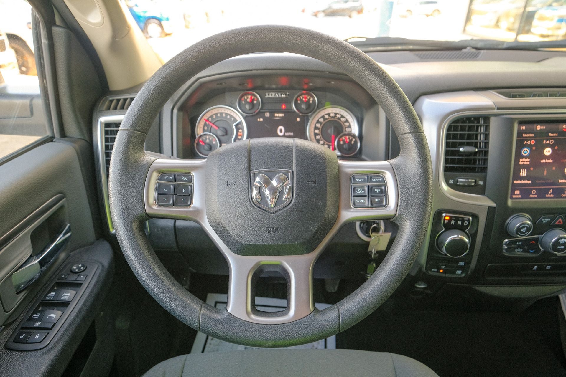 2023 RAM 1500 Classic SLT Crew Cab 4x4 5'7' Box