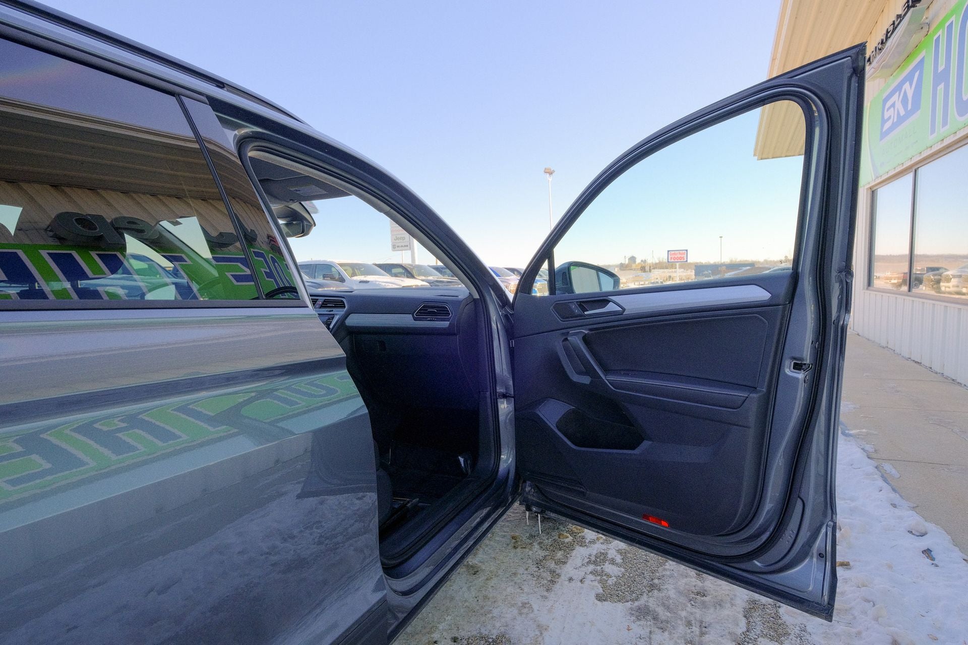 2024 Volkswagen Tiguan 2.0T S