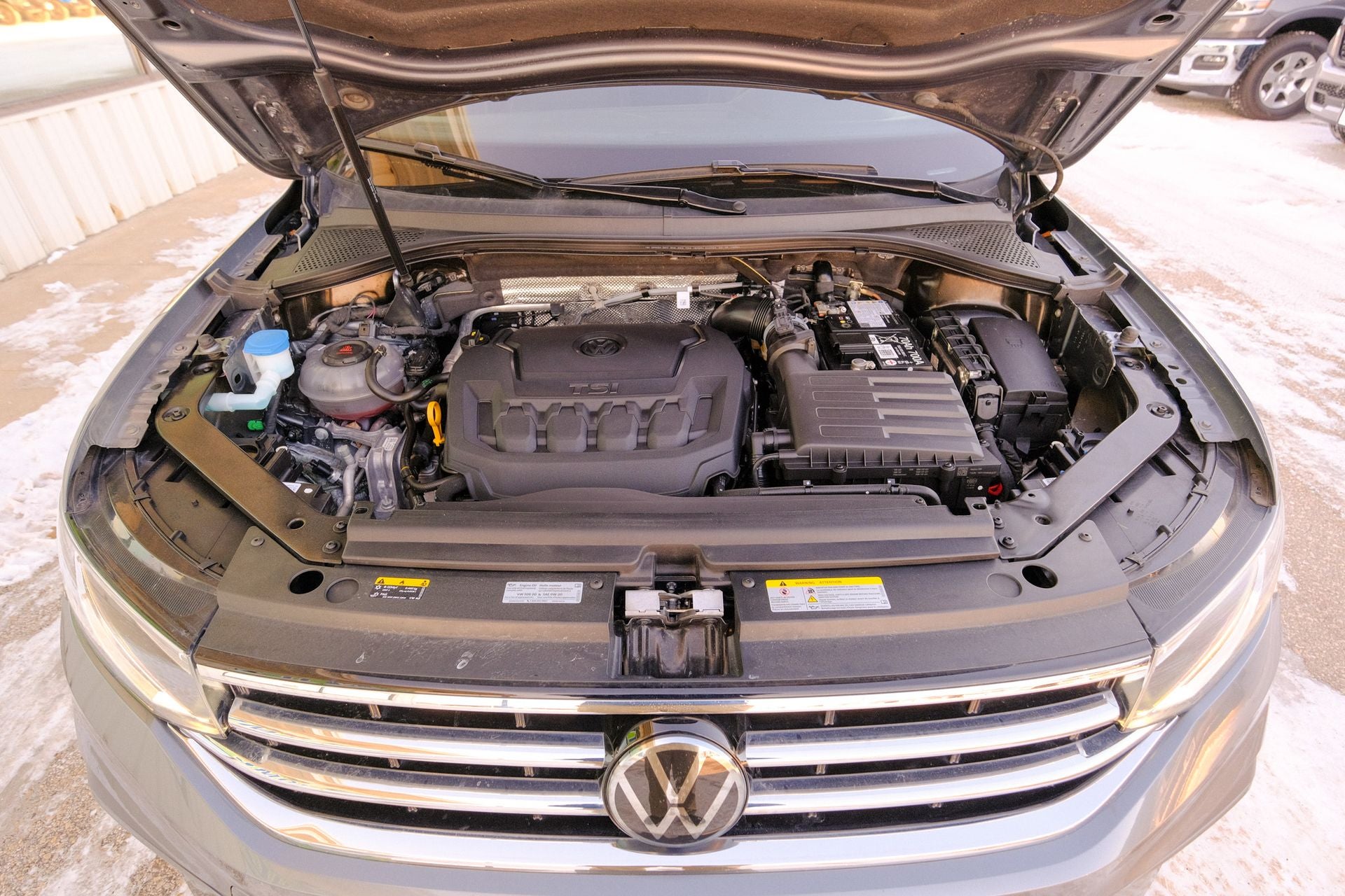 2024 Volkswagen Tiguan 2.0T S