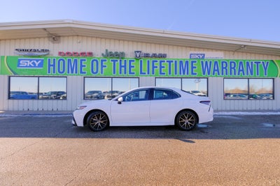 2023 Toyota Camry SE