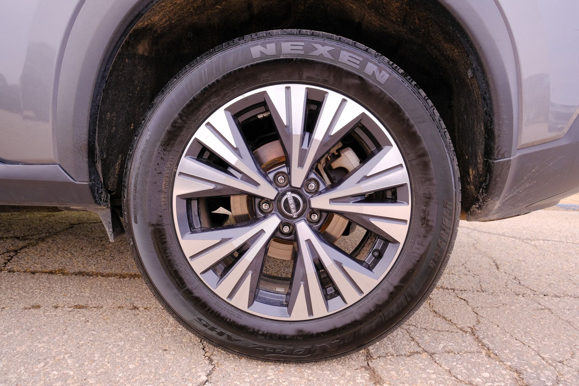 2023 Nissan Rogue SV FWD