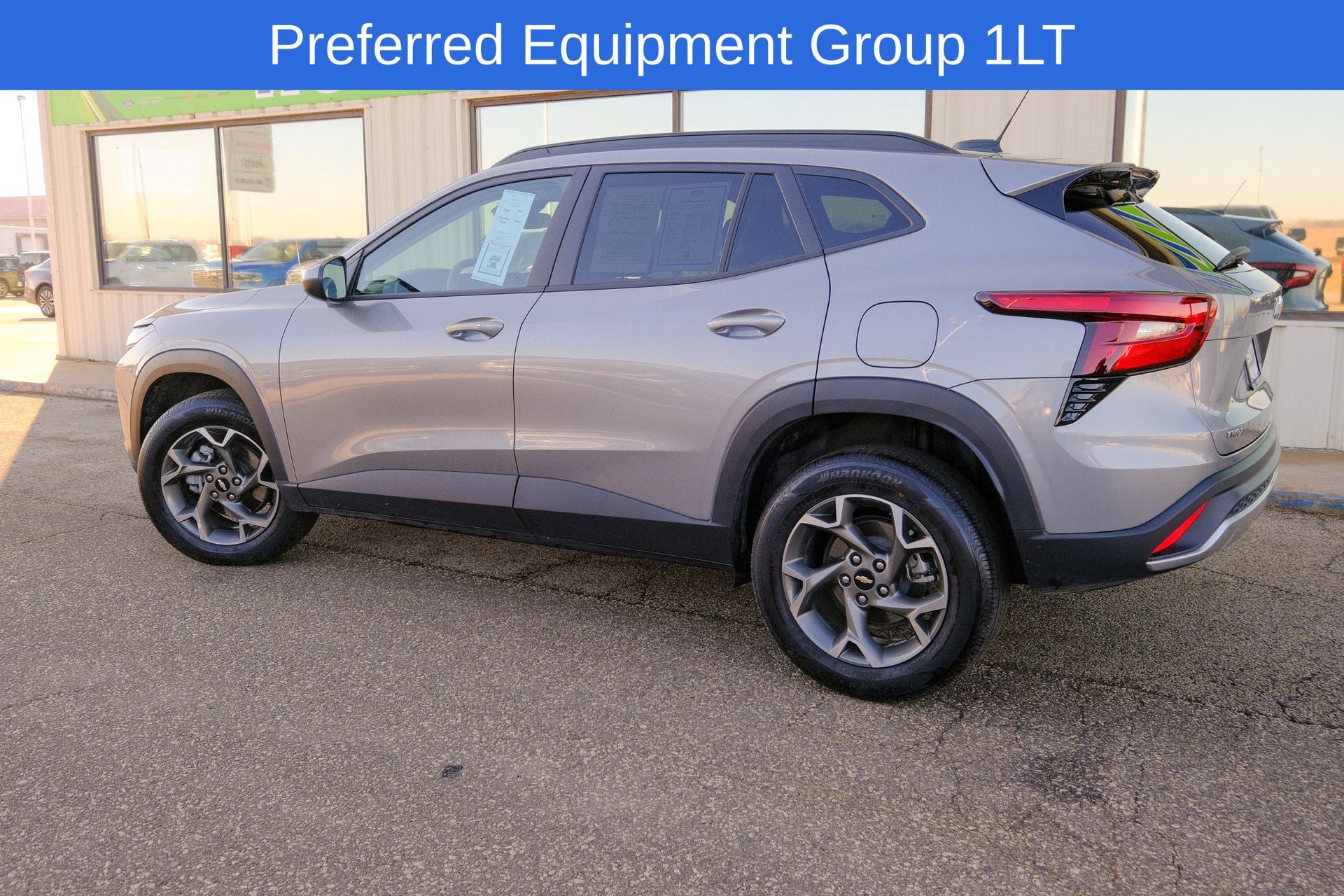 2025 Chevrolet Trax FWD LT