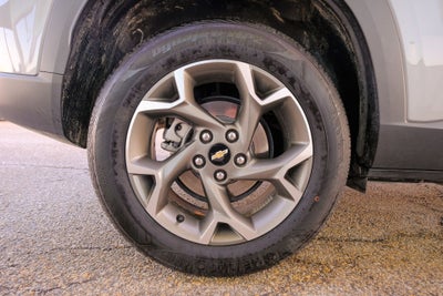 2025 Chevrolet Trax FWD LT