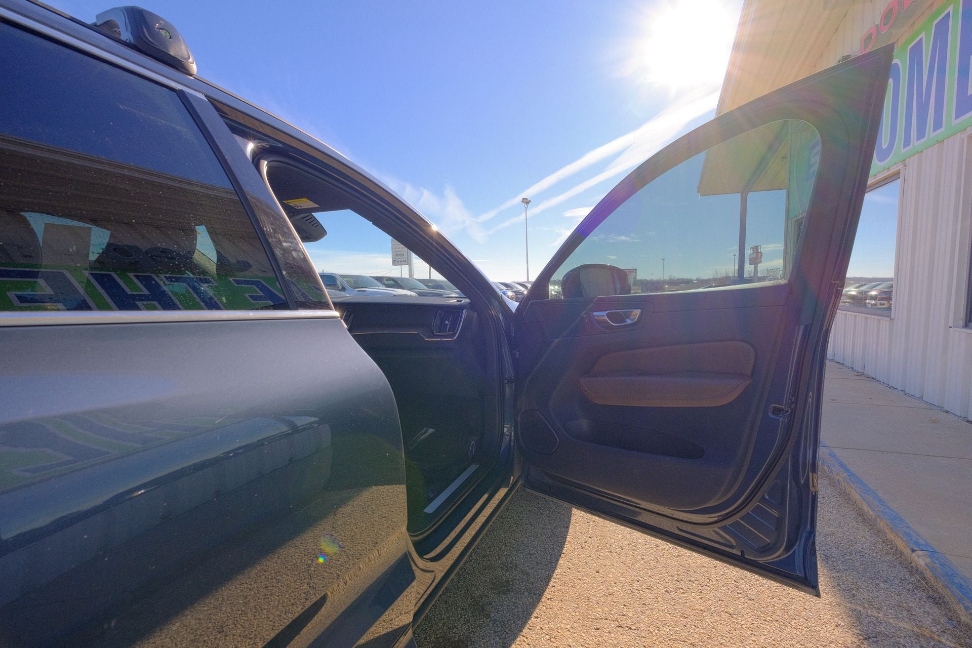 2022 Volvo XC60 B5 Momentum