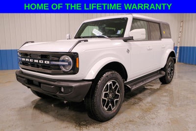 2025 Ford Bronco Outer Banks