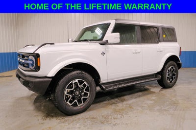 2025 Ford Bronco Outer Banks