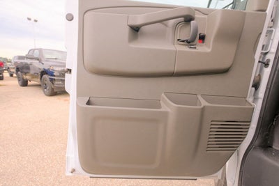 2025 Chevrolet Express 2500 Work Van Cargo