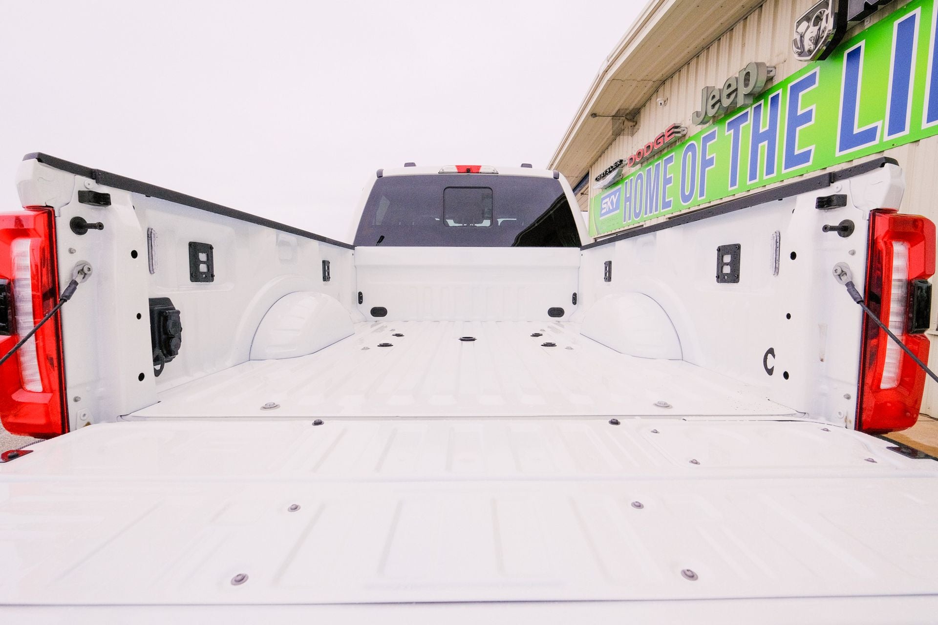 2026 Ford F-350SD Lariat